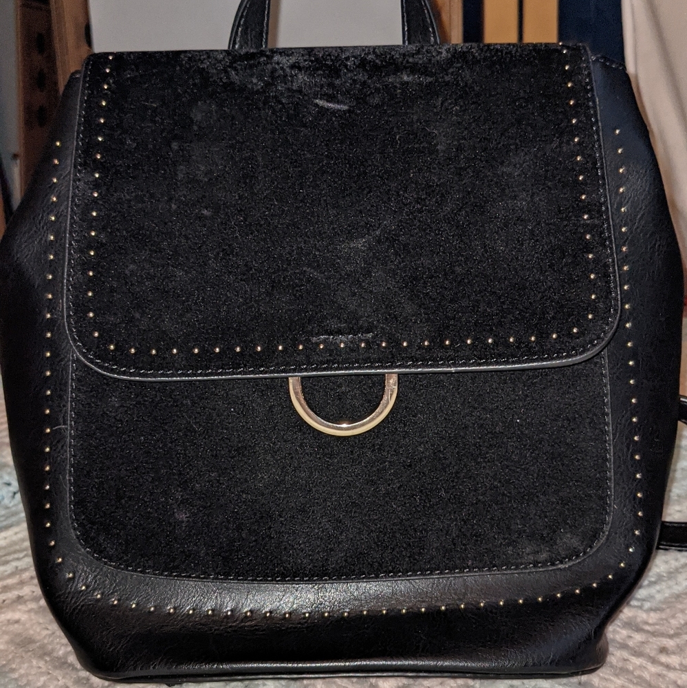 Black Massini Backpack Purse